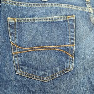 Hollister Men's Denim Bootcut Jeans        36 X 34